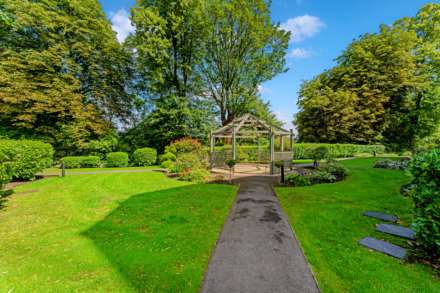 Broadfield Court, Prestwich, Image 21