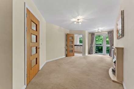 Broadfield Court, Prestwich, Image 4
