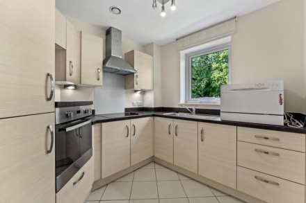 Broadfield Court, Prestwich, Image 8