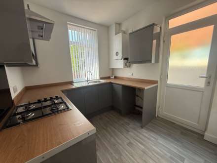 Manchester Road, Bury, Image 3