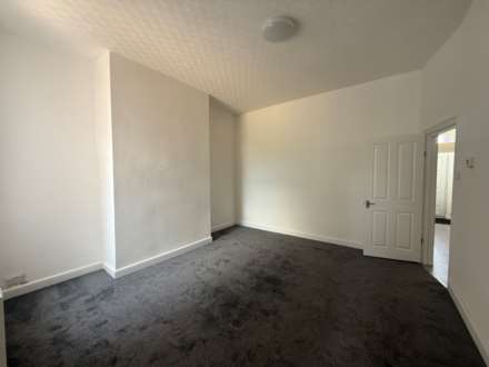 Manchester Road, Bury, Image 4