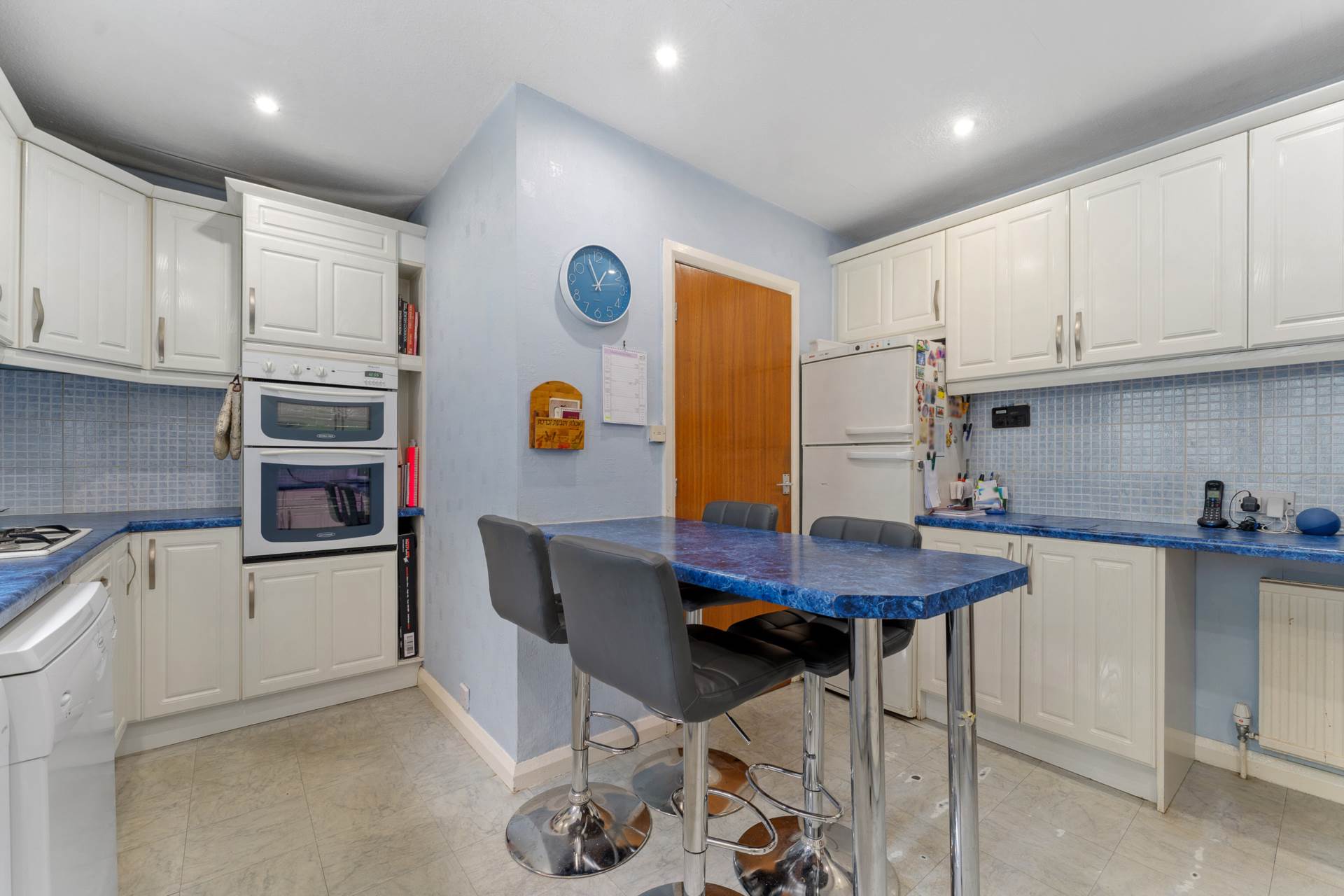 Knights Close, Prestwich, Image 14