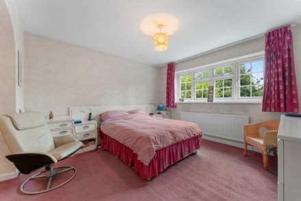 Knights Close, Prestwich, Image 20