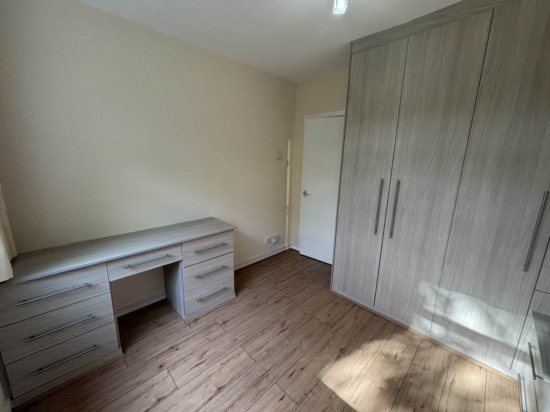 Hilltop Court, Manchester, Image 7