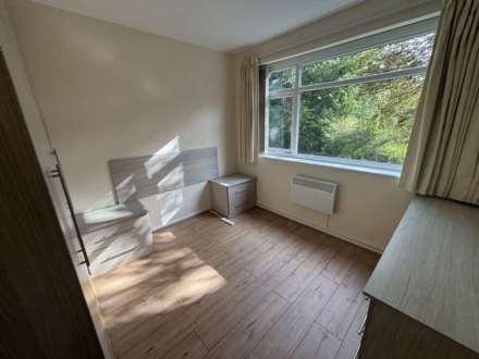 Hilltop Court, Manchester, Image 11