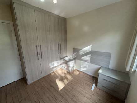 Hilltop Court, Manchester, Image 8