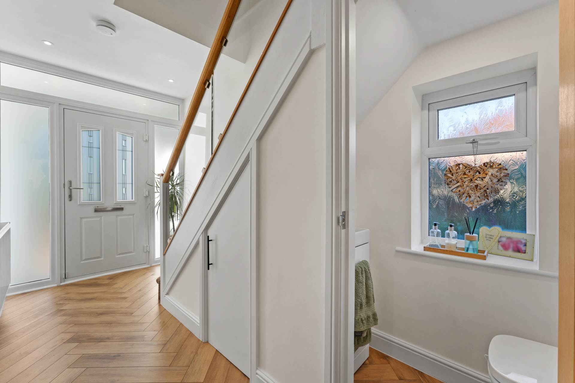 Cunningham Drive, Unsworth, Image 3