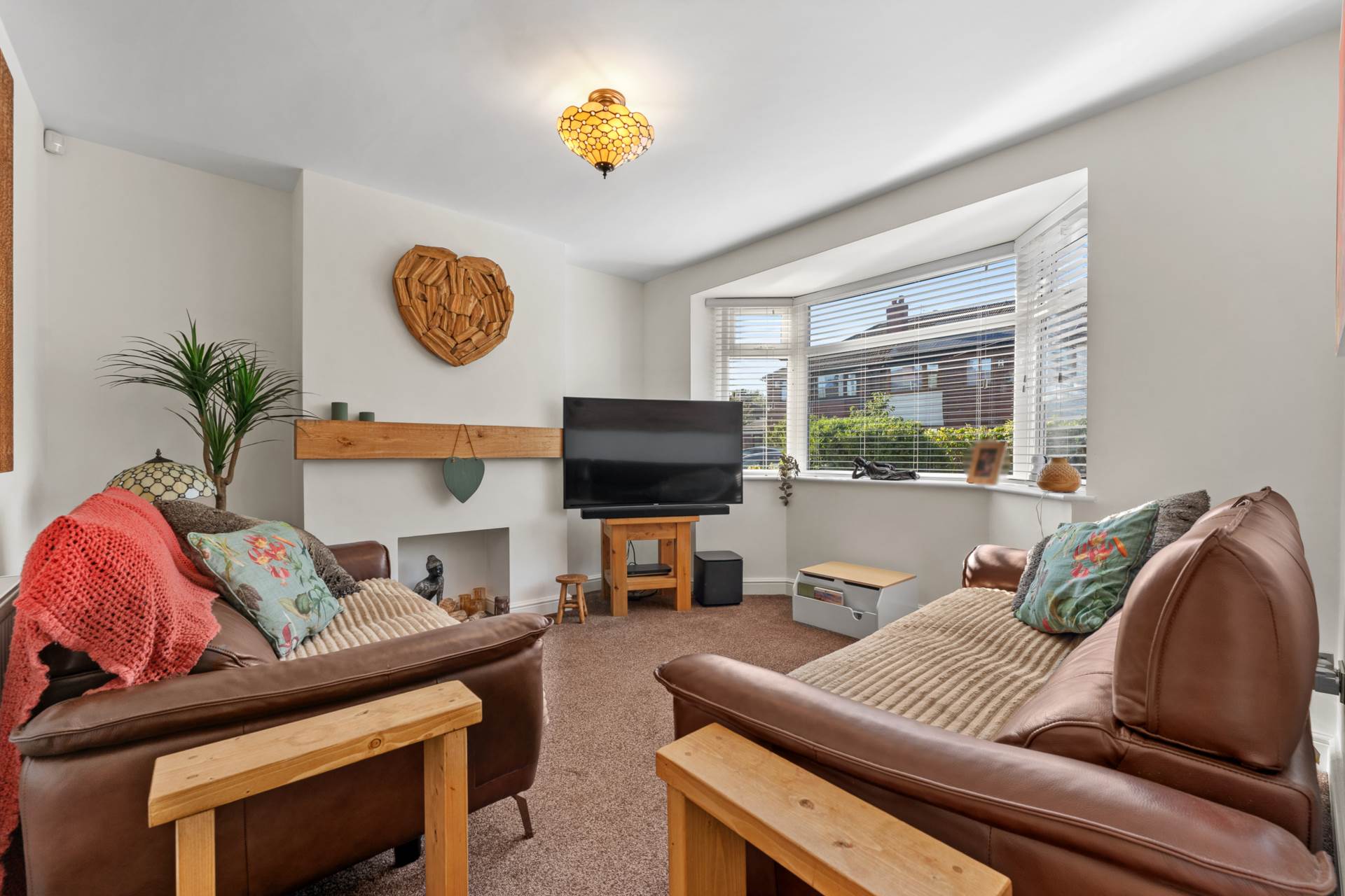 Cunningham Drive, Unsworth, Image 4