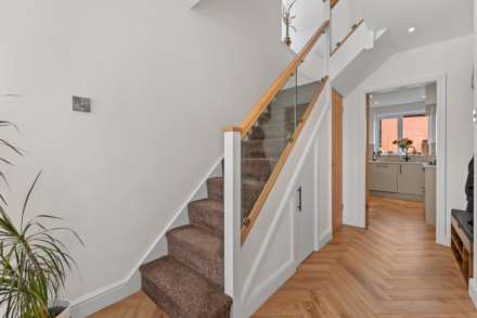 Cunningham Drive, Unsworth, Image 2