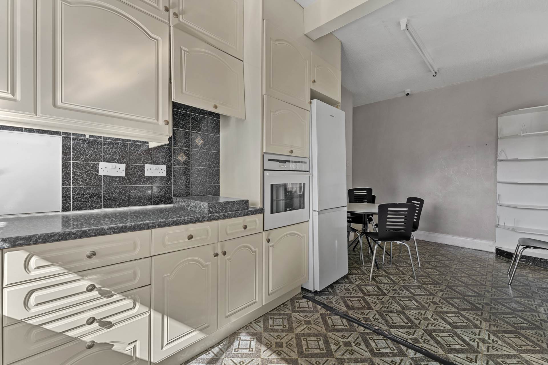 Brantwood Road, Broughton Park, Image 9