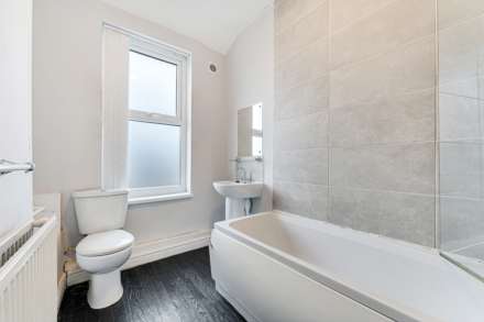 Merton Road, Prestwich, Image 13