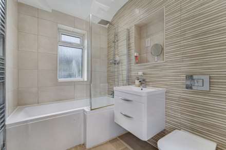 Parksway, Prestwich, Image 16