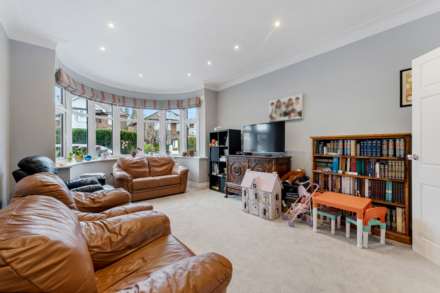 Castle Hill Road, Prestwich, Image 4