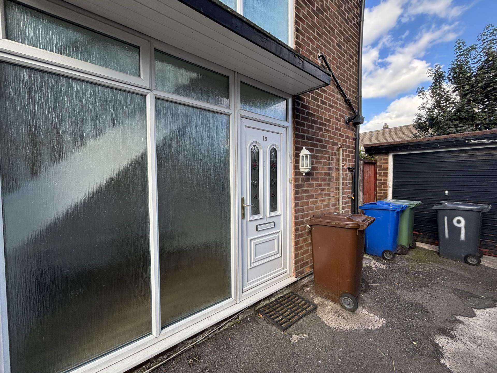 Woodhall Avenue, Manchester, Image 2