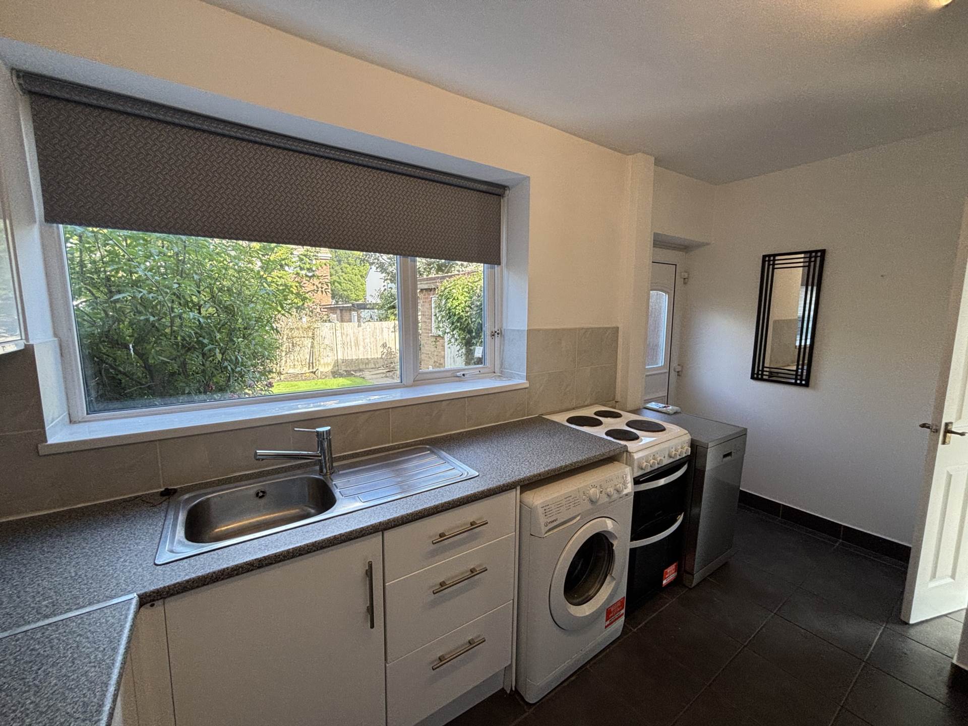 Woodhall Avenue, Manchester, Image 8