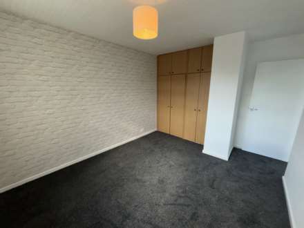 Woodhall Avenue, Manchester, Image 18