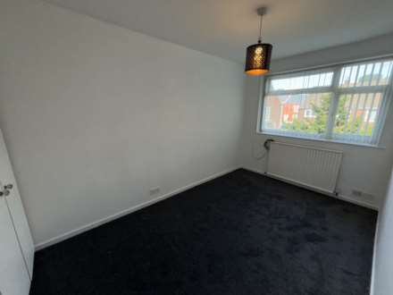 Woodhall Avenue, Manchester, Image 19