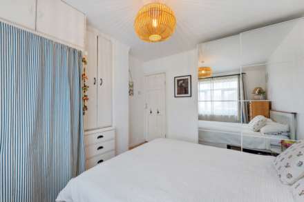 Windsor Crescent, Prestwich, Image 13