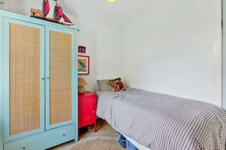 Windsor Crescent, Prestwich, Image 16