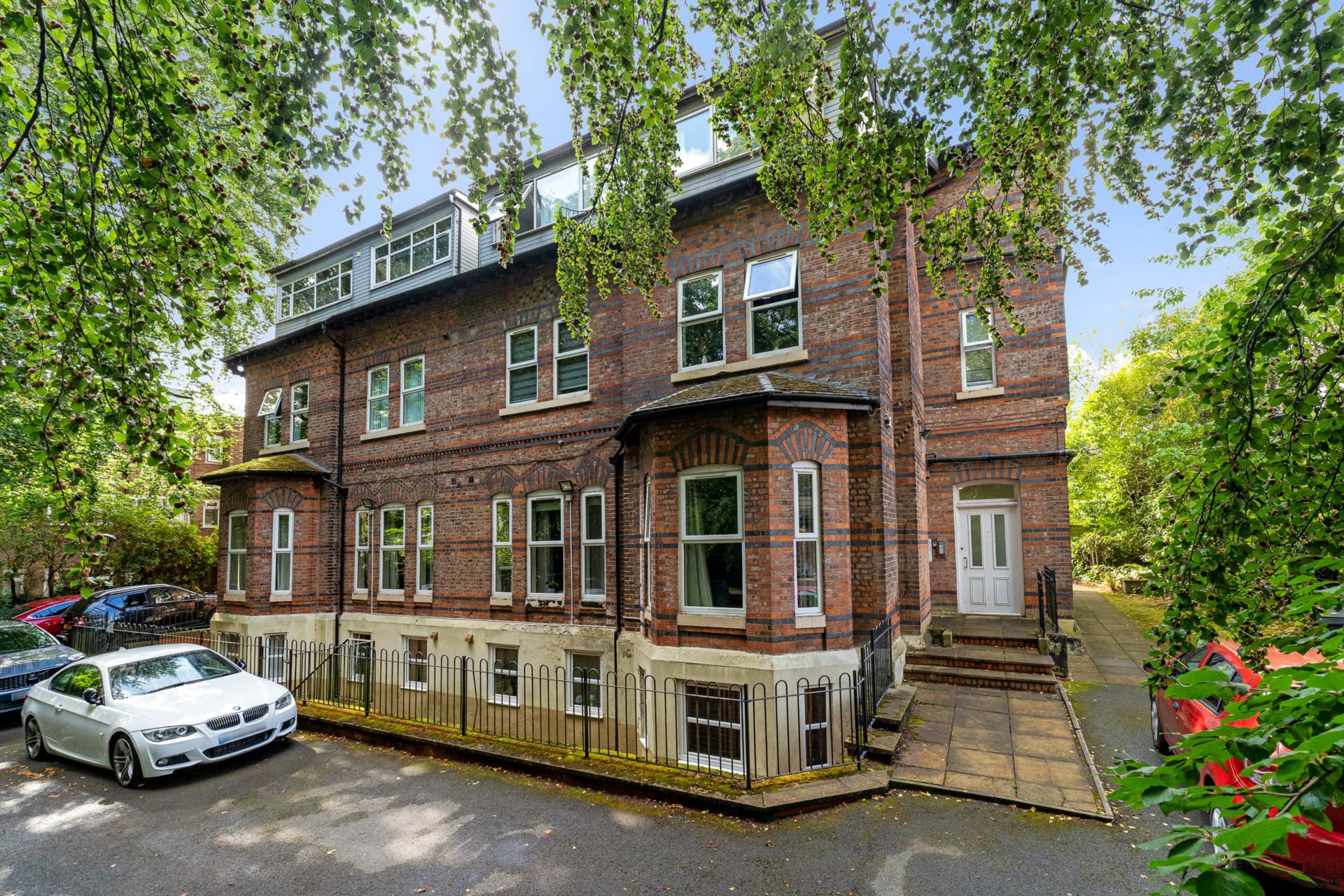 Bury Old Road, Salford, Image 1