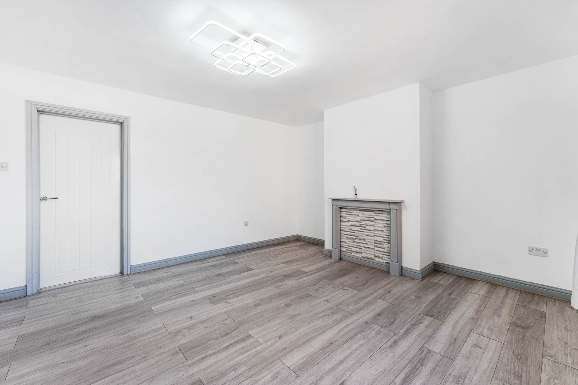 Beechfield Avenue, Radcliffe, Image 2