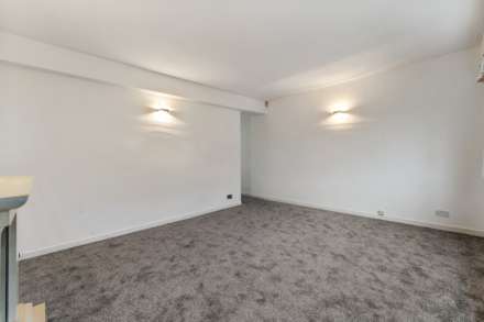 Beechwood Court, Prestwich, Image 3