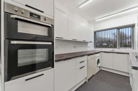 Beechwood Court, Prestwich, Image 4