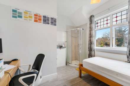 Tewkesbury Drive, Prestwich, Image 14