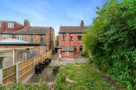 Tewkesbury Drive, Prestwich, Image 19