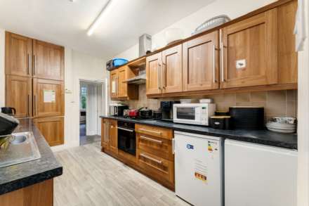 Tewkesbury Drive, Prestwich, Image 6