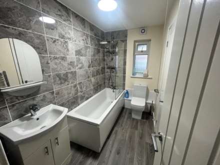 Crescent Grove, Prestwich, Image 8