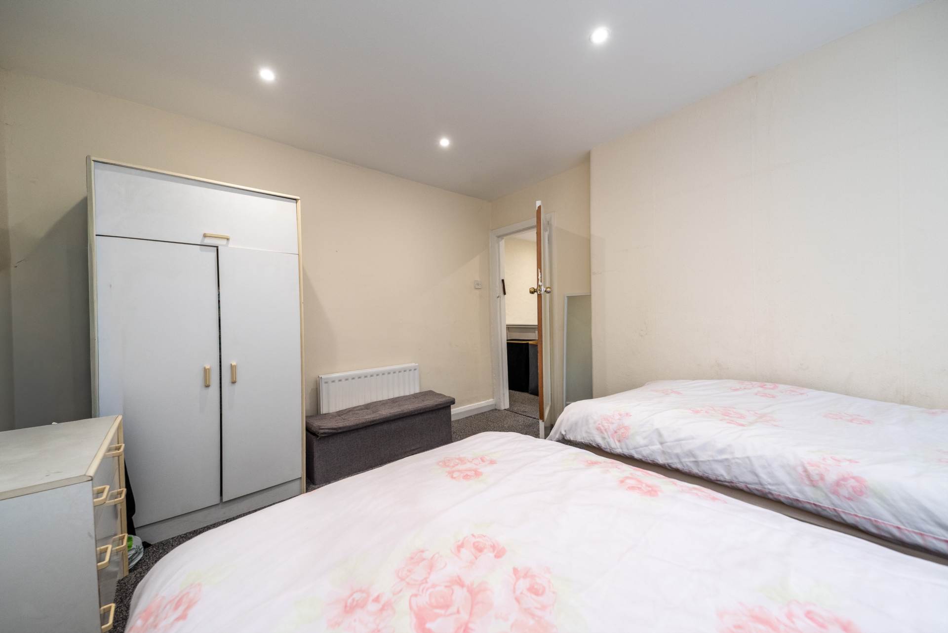 Tetlow Lane, Salford, Image 15