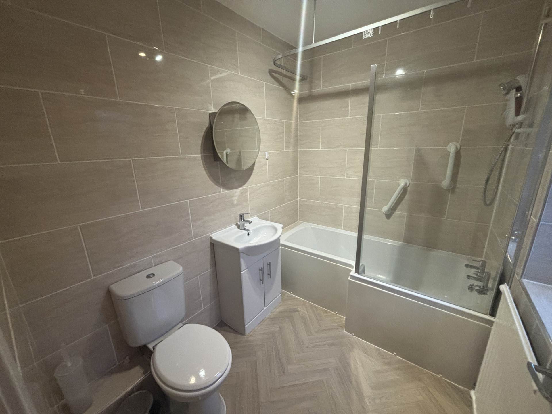 Eccleston Place, Salford, Image 2