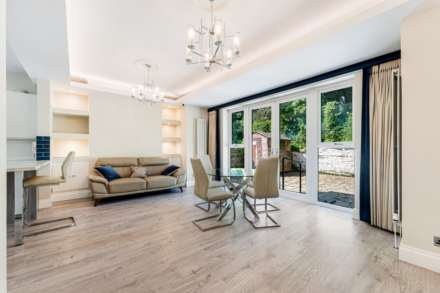 Lichfield Drive, Prestwich, Image 10