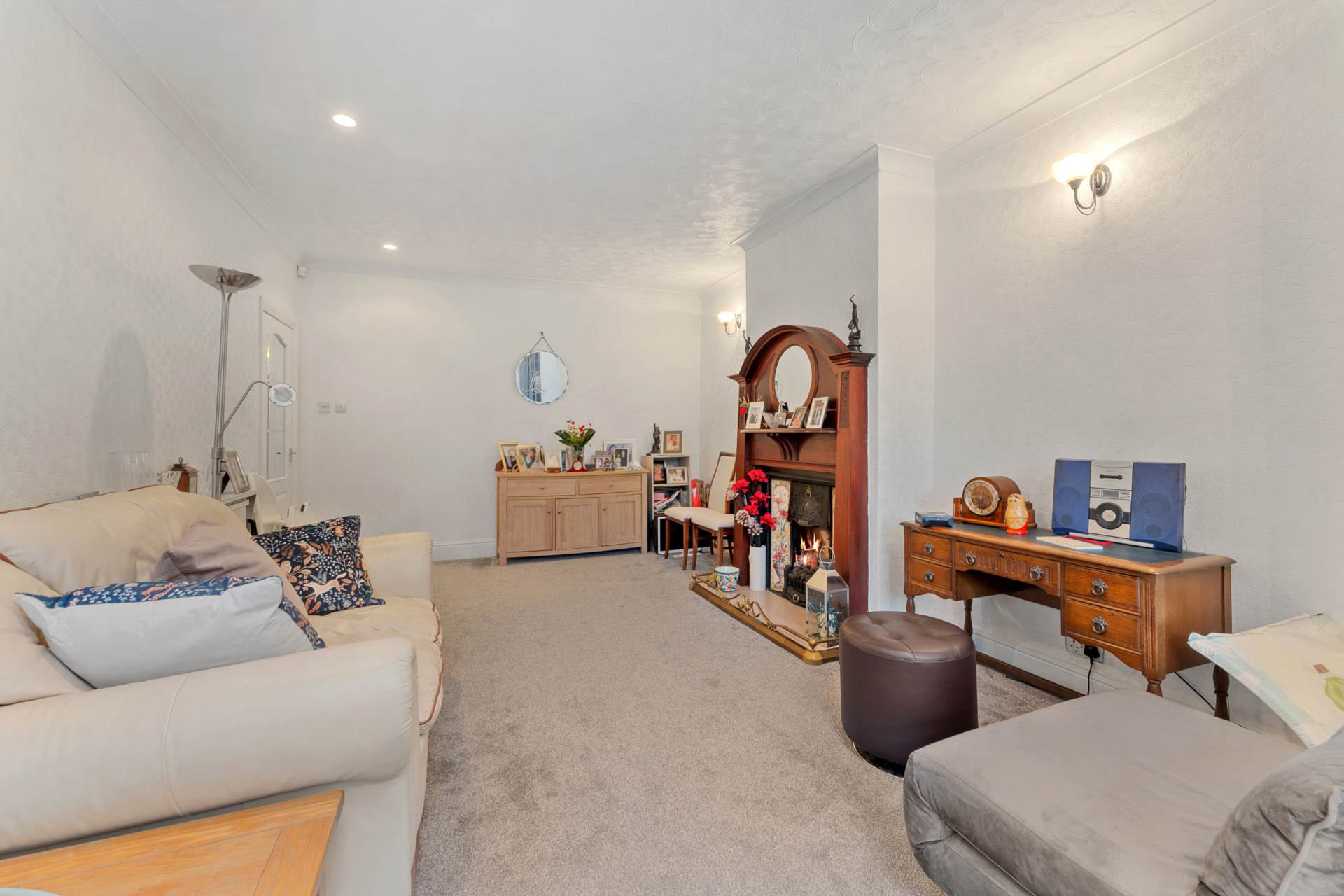 Tewkesbury Drive, Prestwich, Image 6