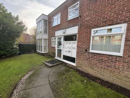 1 Bedroom Flat, Limefield Court, Salford