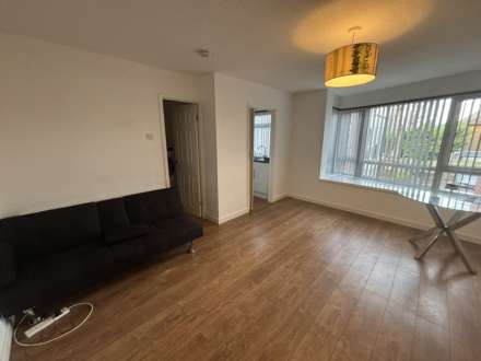 Limefield Court, Salford, Image 2