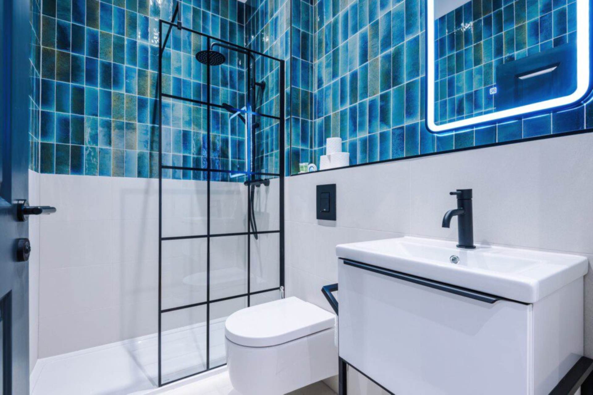 Southbank, Northenden Road, Sale, Image 4