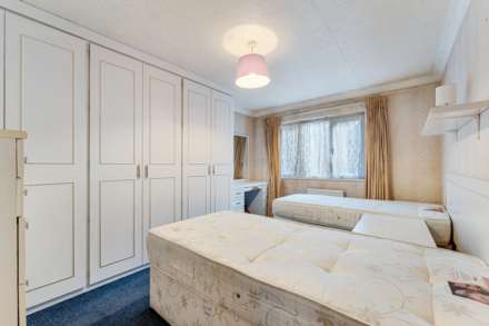 Lincoln Court, Salford, Image 8