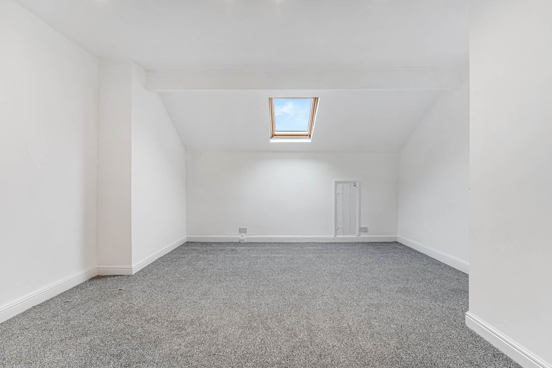 Bolton Road, Radcliffe, Image 12