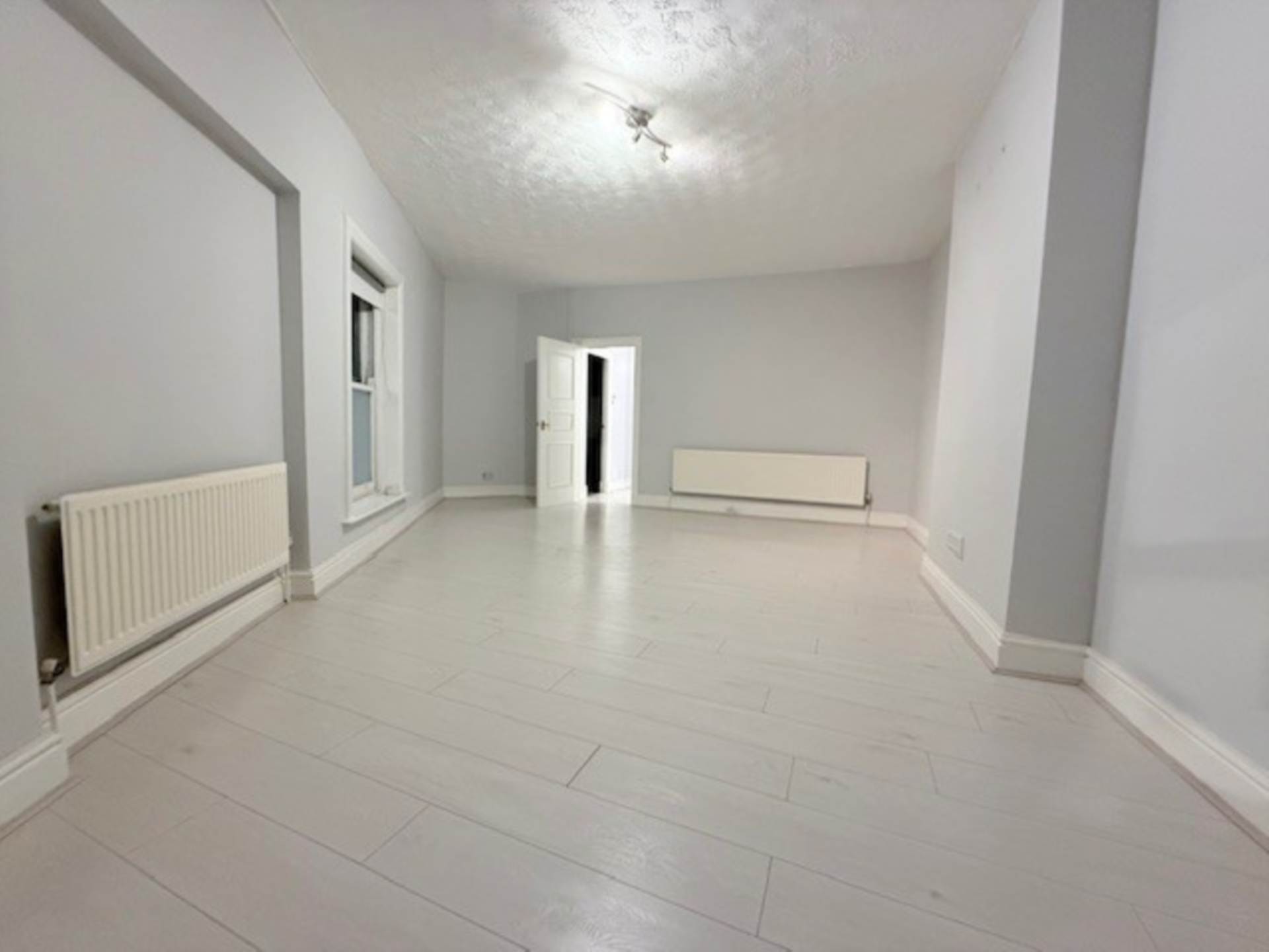 Stockport Road, Mossley, Image 5