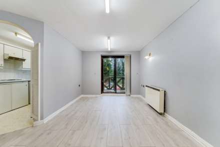 Tower Grange, Salford, Image 4