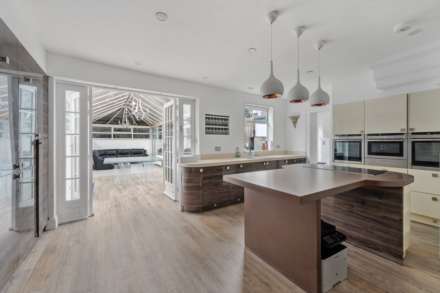 Overbrook Drive, Prestwich, Image 3