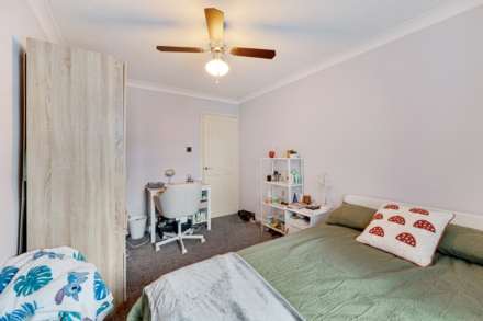 Heaton Court, Prestwich, Image 8