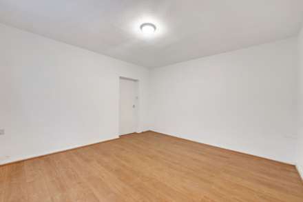 Park Lea Court, Broughton Park, Image 7