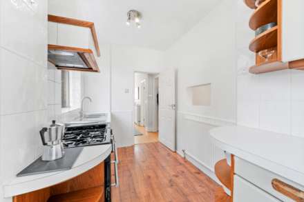 Tamworth Avenue, Whitefield, Image 11