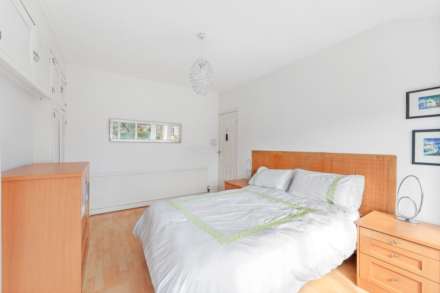 Tamworth Avenue, Whitefield, Image 14