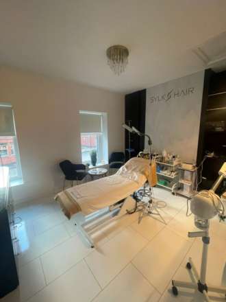 Bury New Road, Whitefield, Image 8