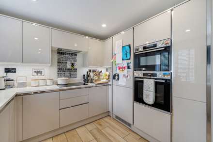 Norwood Lodge, Salford, Image 6