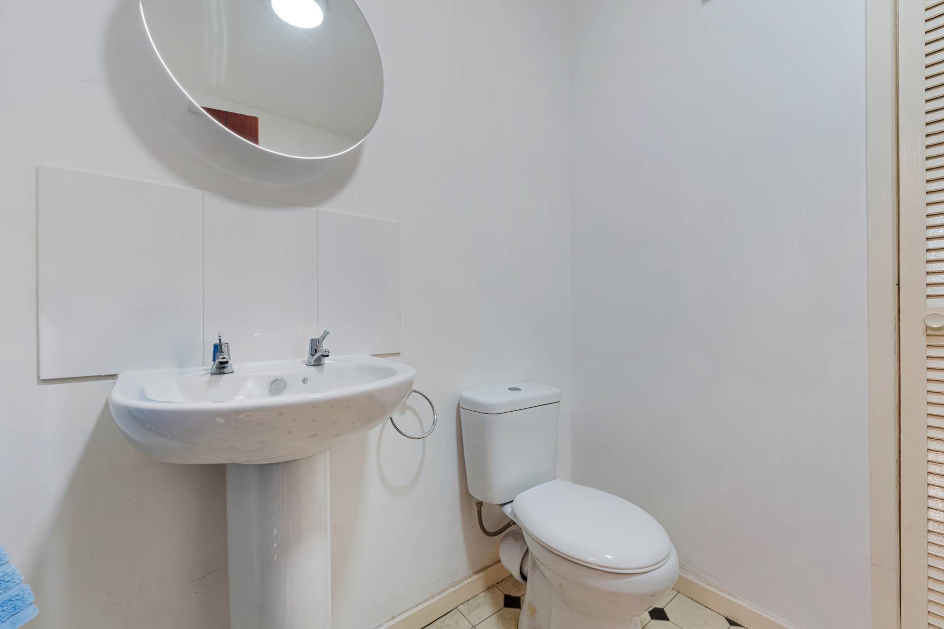 Eccleston Place, Salford, Image 15